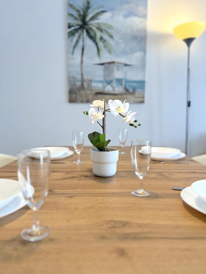Casahost Bastian Boutique I Seaview Apartment Costa Teguise Exterior foto