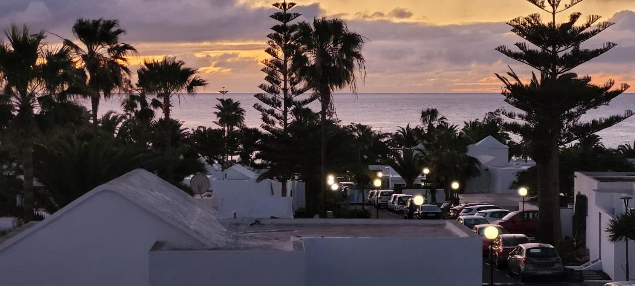 Casahost Bastian Boutique I Seaview Apartment Costa Teguise Exterior foto